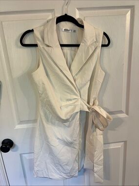 Missguided Cream Sleeveless Wrap Mini Dress with Side Tie